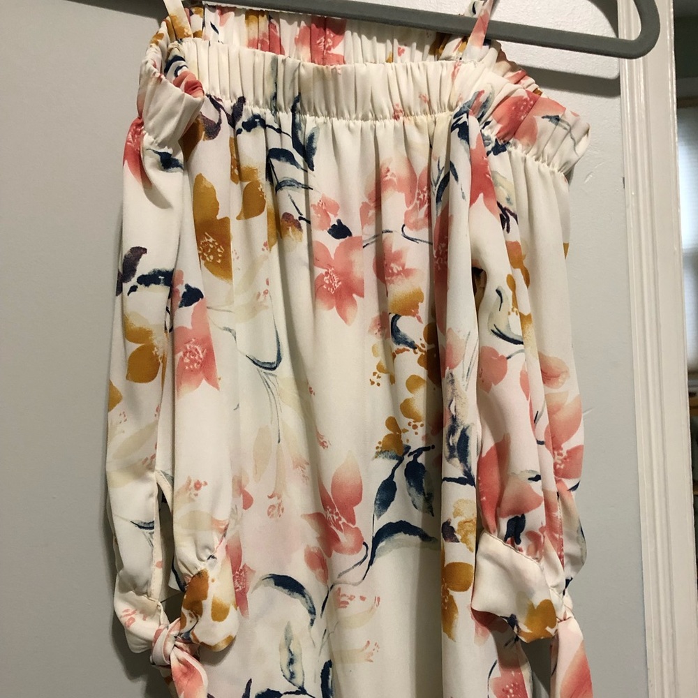 Floral top